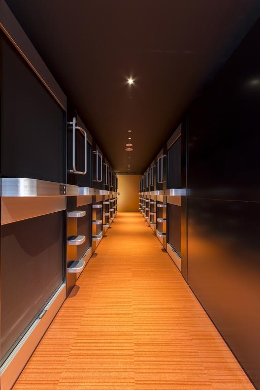 Shell Nell Namba By Wbf Hotel Осака Екстериор снимка