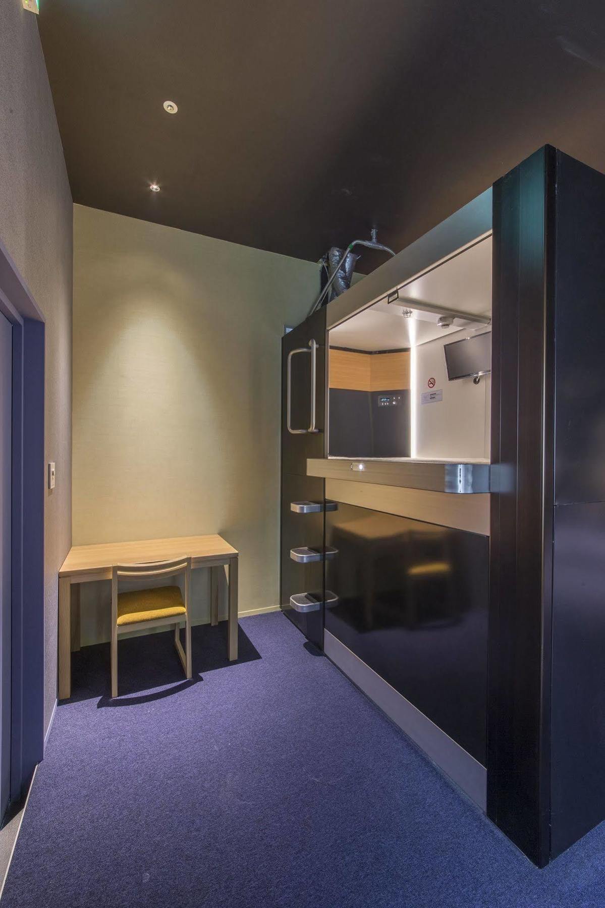 Shell Nell Namba By Wbf Hotel Осака Екстериор снимка
